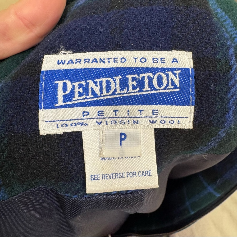 Vintage Pendleton 100% Wool Women’s Jacket Plaid USA Made Size S-M - Picture 2 of 12